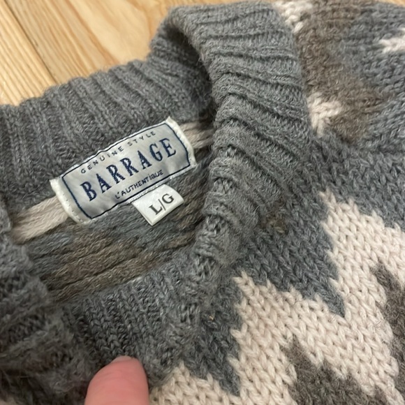 Genuine 100% Virgin Wool Winter Sweater - Picture 3 of 6